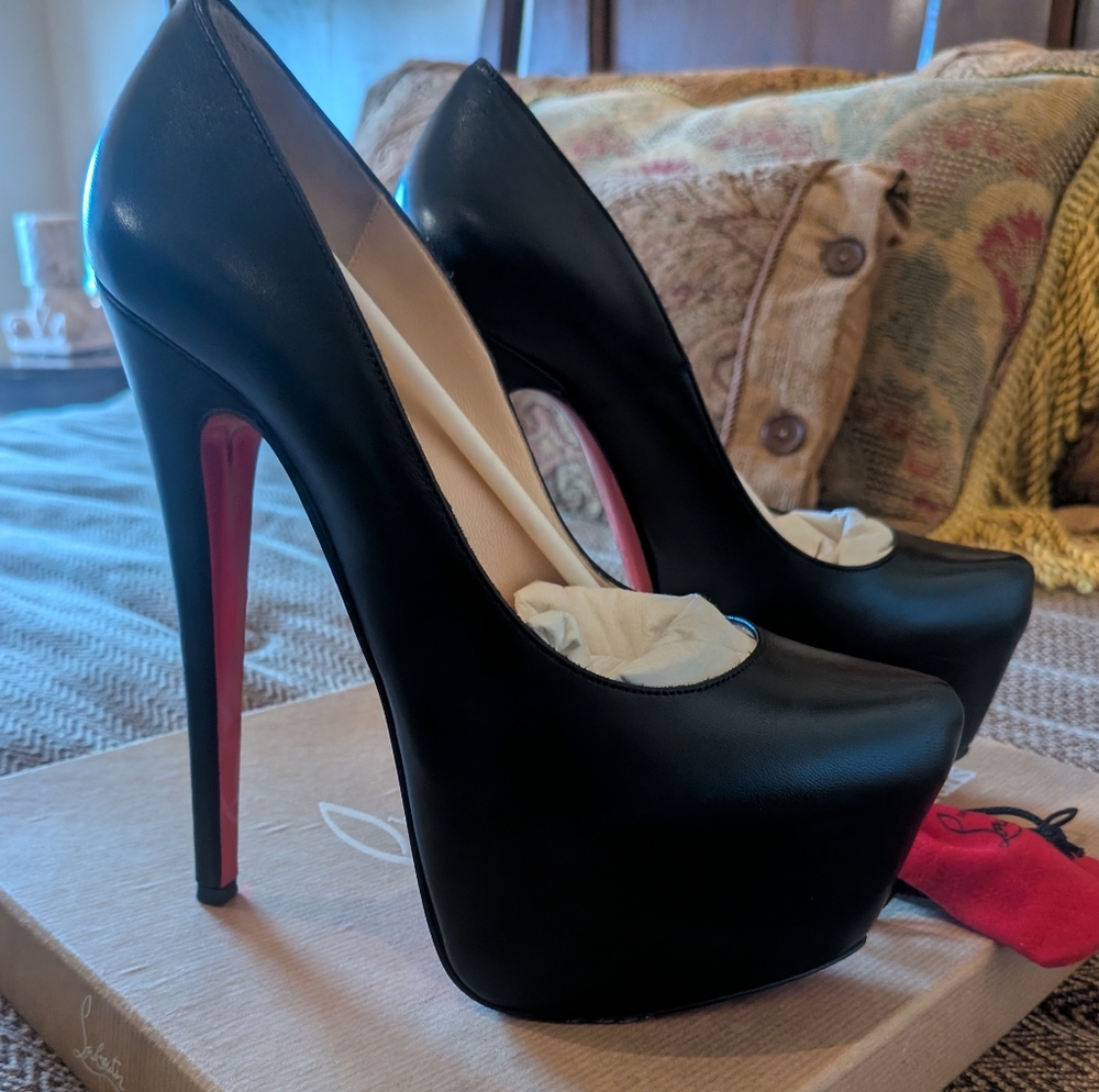 Christian Louboutin Daffodile 160 Kid Platform Pumps| Black | Size 36.5 EU